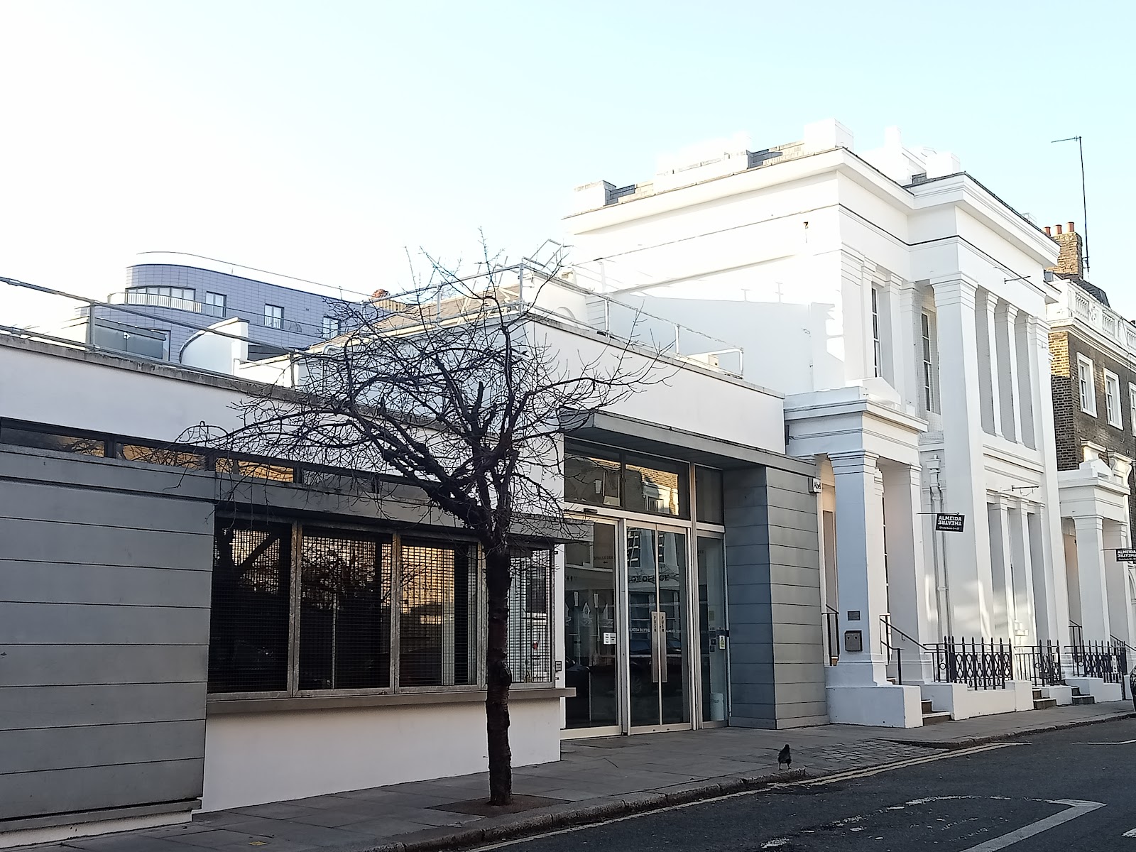 Almeida Theatre — photo 2