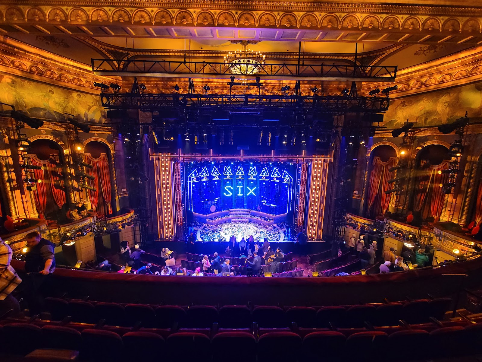 Brooks Atkinson Theatre — photo 1