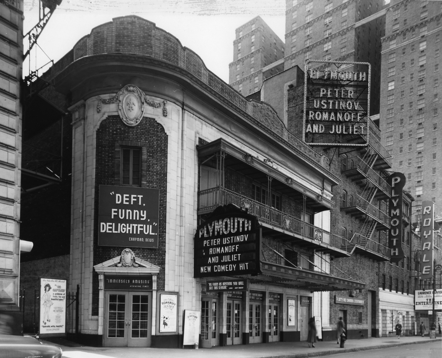 Gerald Schoenfeld Theatre — photo 1