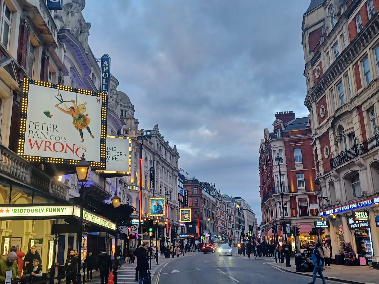 Gielgud Theatre — photo 4