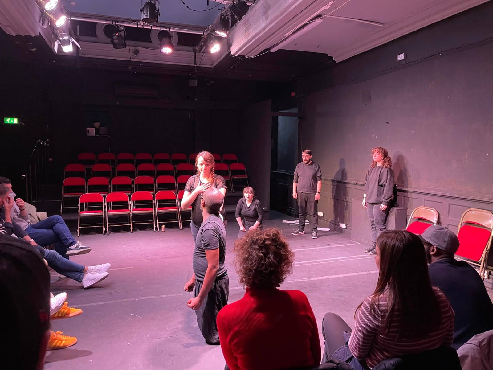 Golden Theatre — photo 4