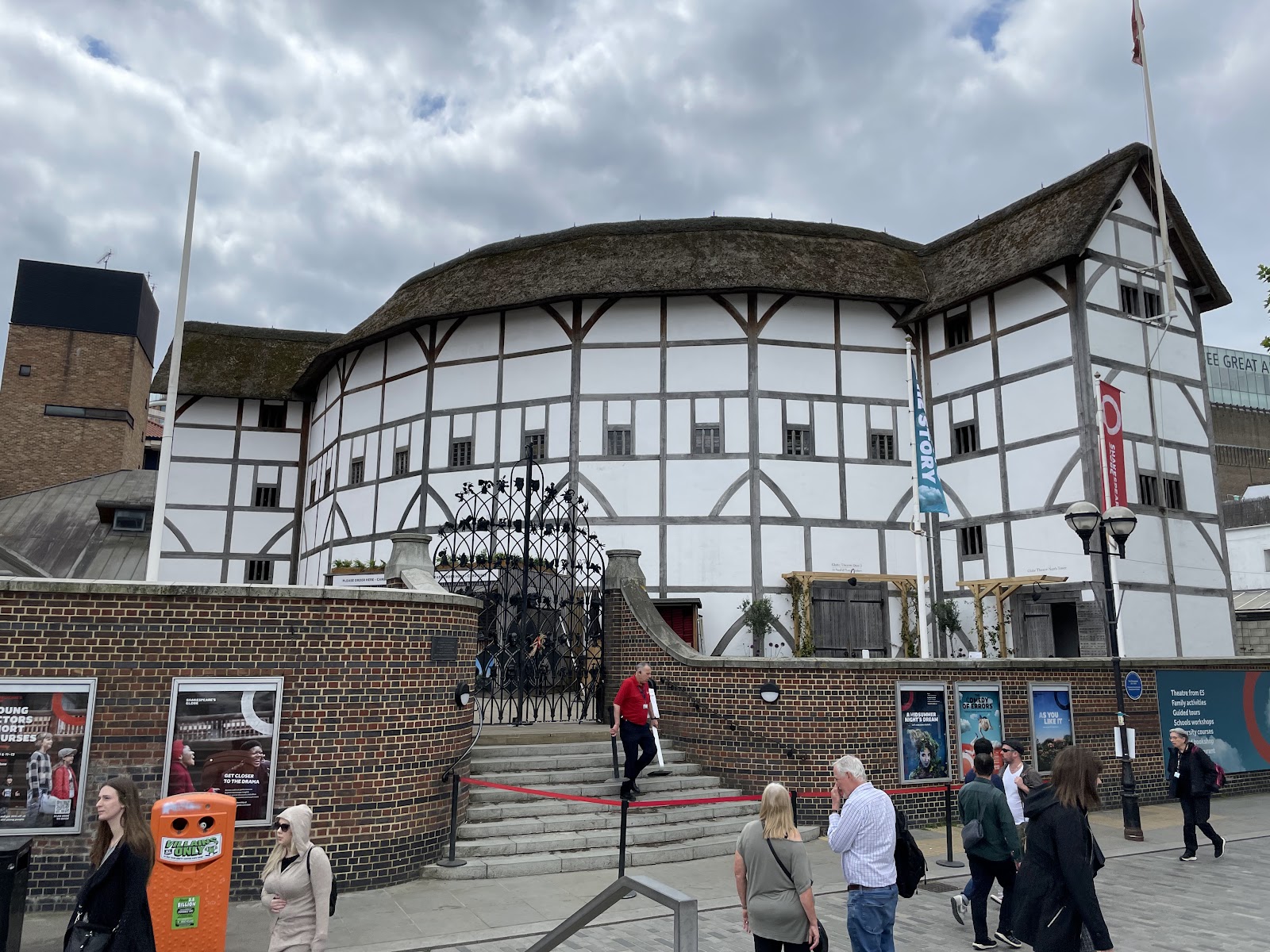 Sam Wannamaker Playhouse — photo 4