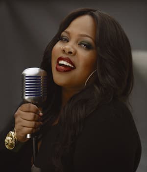 Dreamgirls will make its UK Premiere in November 2016 at the Savoy Theatre starring Glee's Amber Riley, directed by Casey Nicholaw