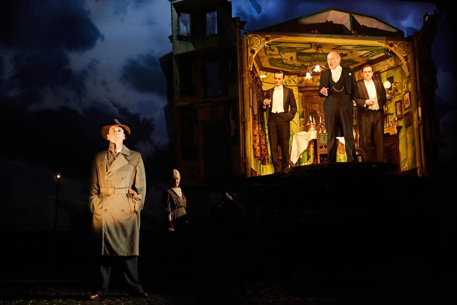 Book tickets for An Inspector Calls at The Playhouse Theatre