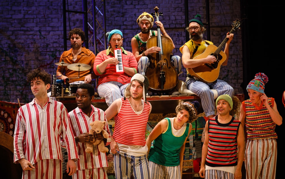 Book now for Peter Pan at the National Theatre