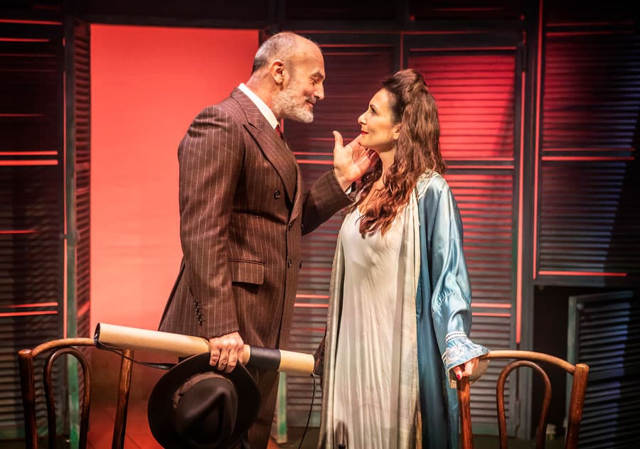Aspects Of Love Southwark Playhouse
